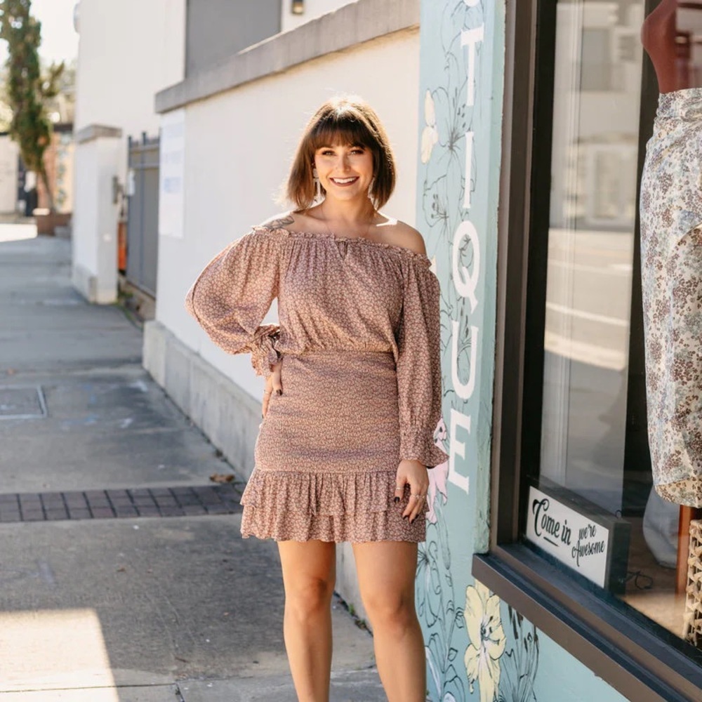 NWT Dress Forum Off Shoulder Smocked Mini Dress Boho Ruffle Hem Size L